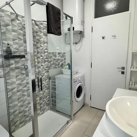 House דירה *